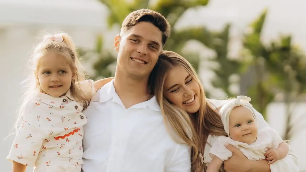 Георгій Судаков з родиною