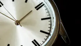 Переведення годинників 2026: коли Україна перейде на зимовий час