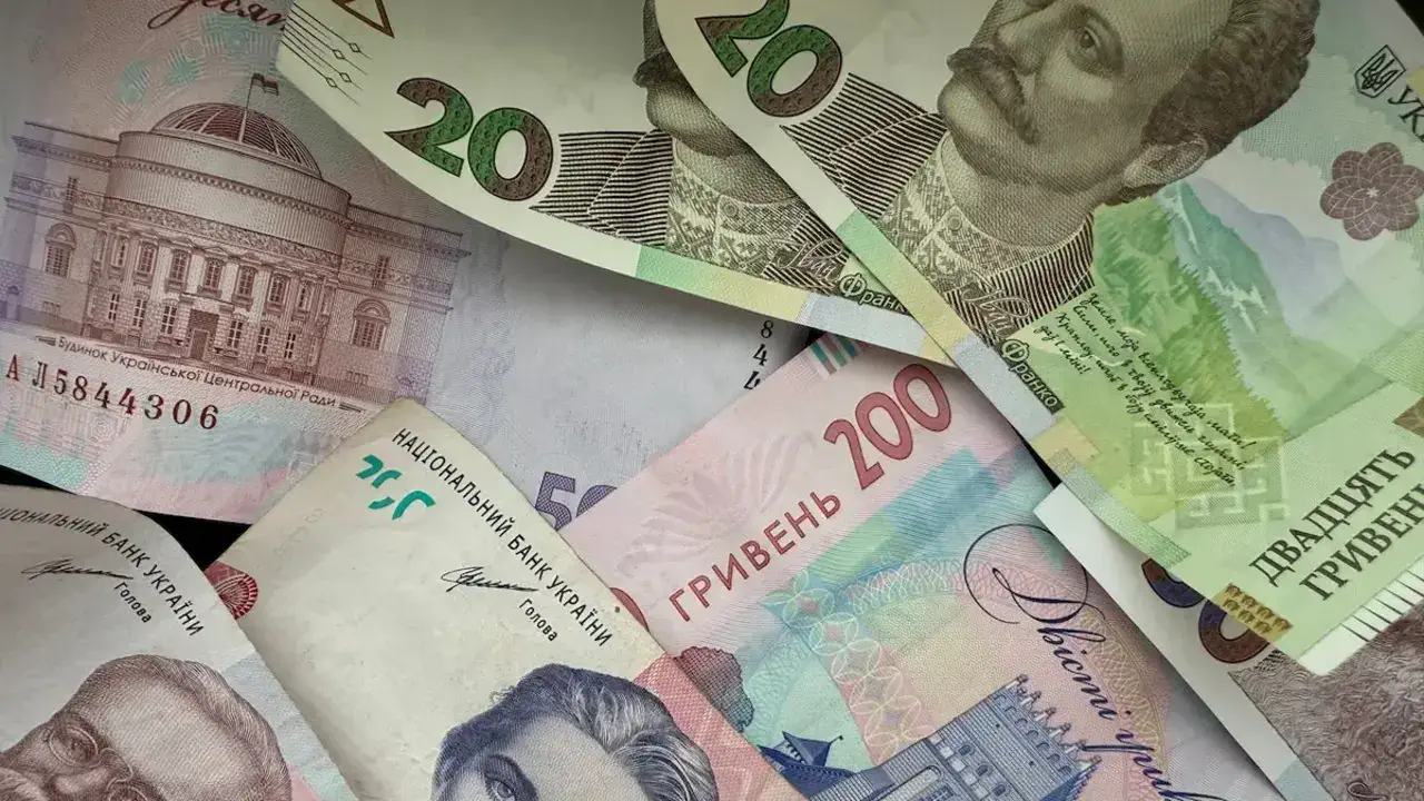 Социальная помощь в октябре: какие размеры выплат предусмотрены для разных групп инвалидности