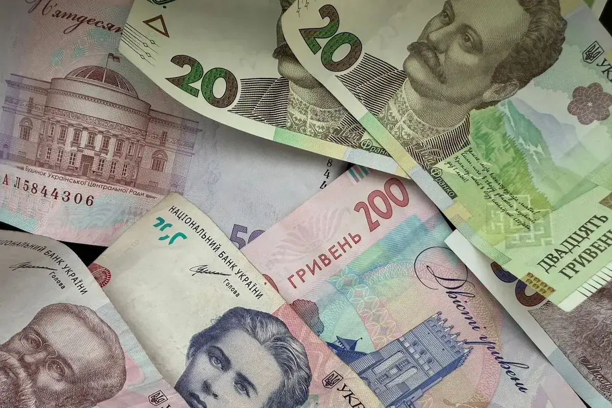 Якою буде пенсія та нові надбавки у жовтні 2026: кому ПФУ призначить додаткові виплати