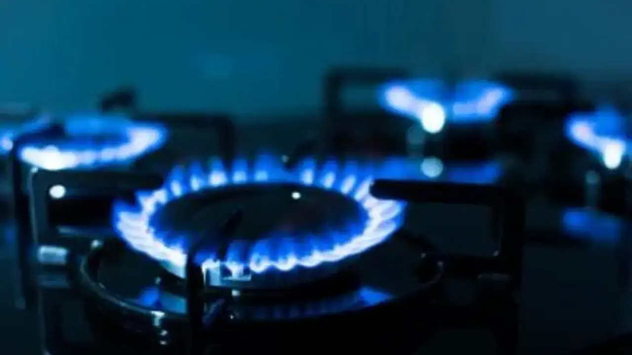 Как отмыть конфорки газовой плиты без дорогой химии