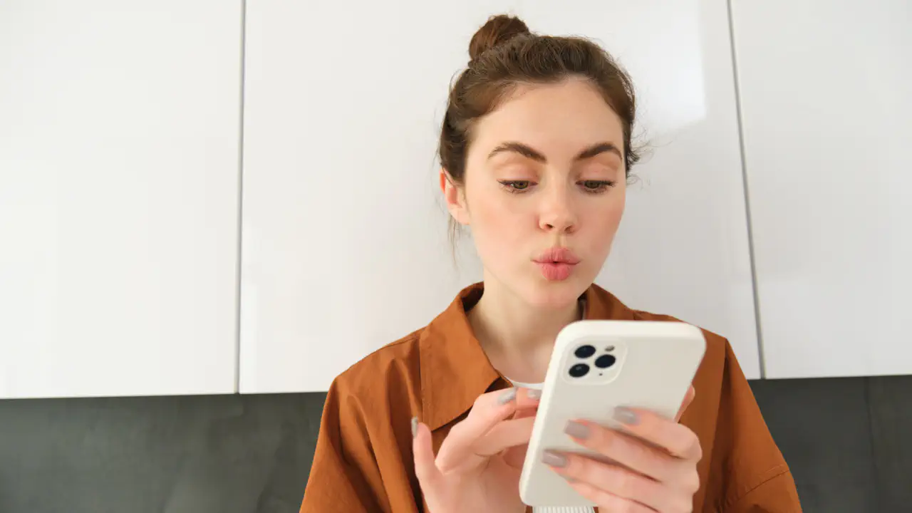 Идеальный звук на iPhone: как настроить «Аудиомикс»