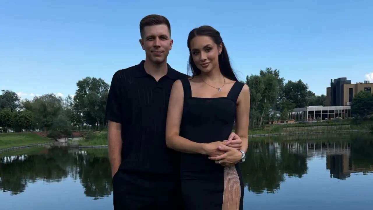Олександр Піхальонок з дружиною