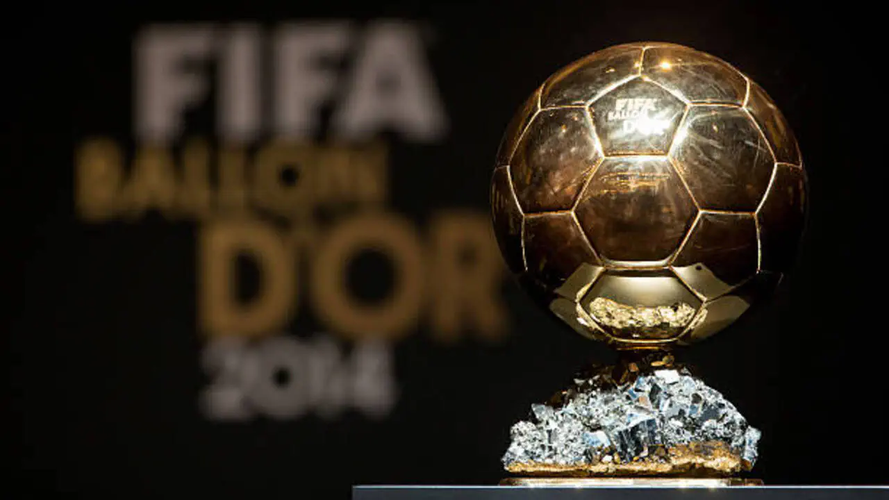 Золотой мяч за деньги. France Football запустил неоднозначное голосование среди легенд