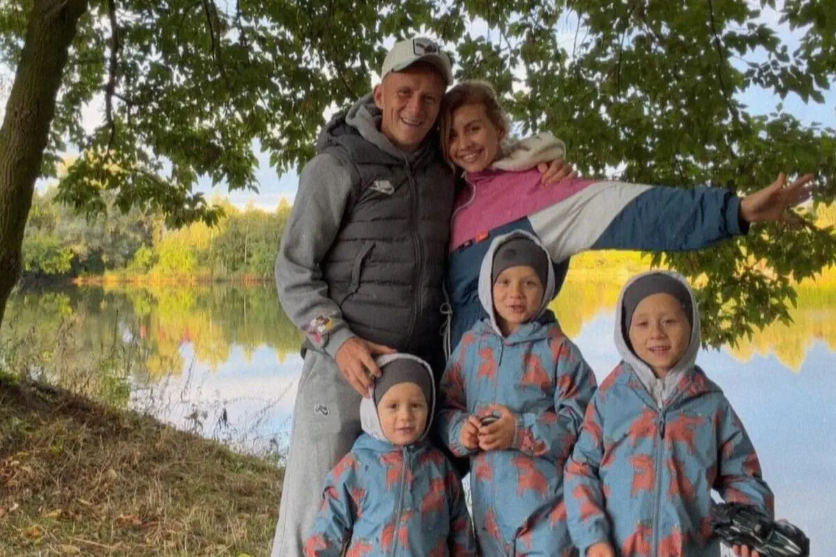 Іван Петряк з родиною