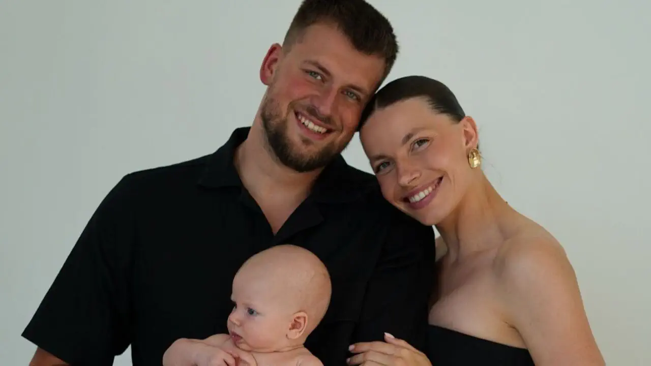 Марина Бех з чоловіком та донькою