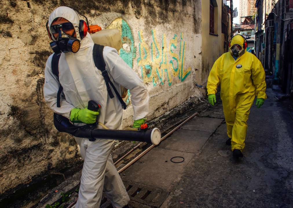 Оновлена статистика захворюваності коронавірусом у світі/фото: Getty Images Covid-19 в світі: за добу від ускладнень померли понад 7 тисяч осіб