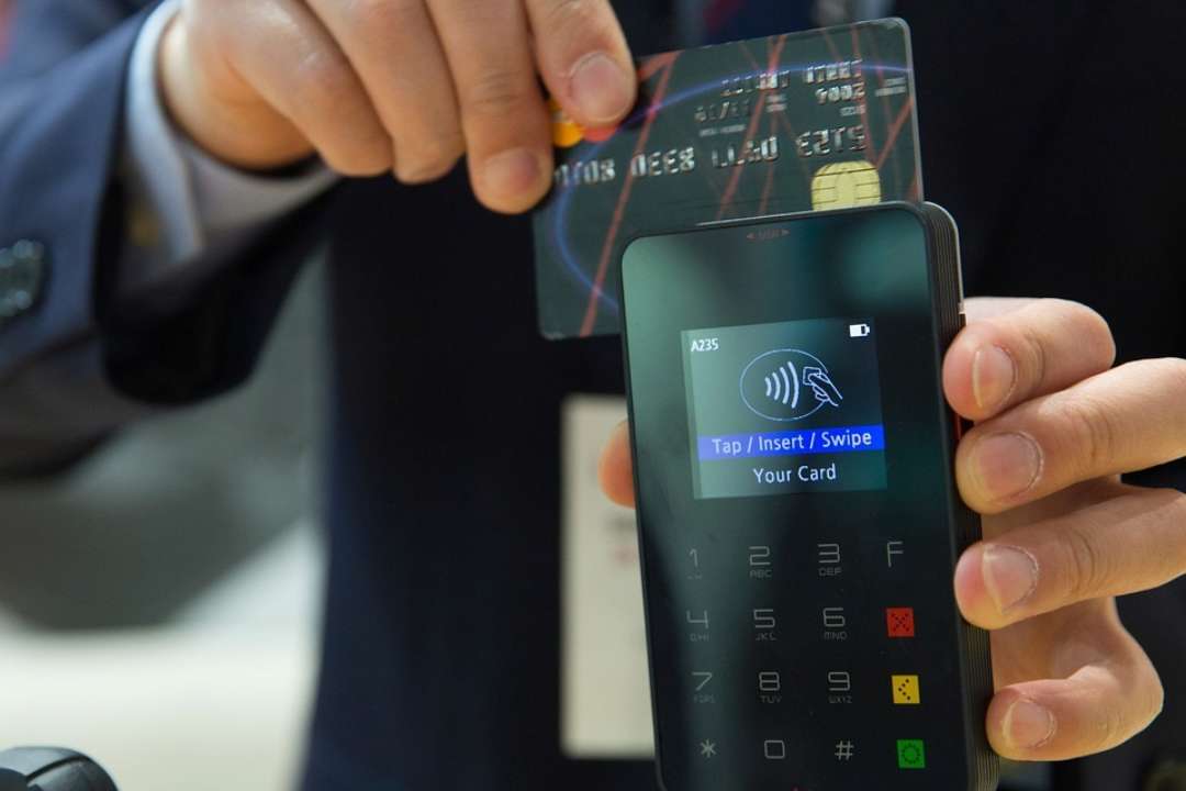 Британцы отказываются от наличных - исследование Mastercard