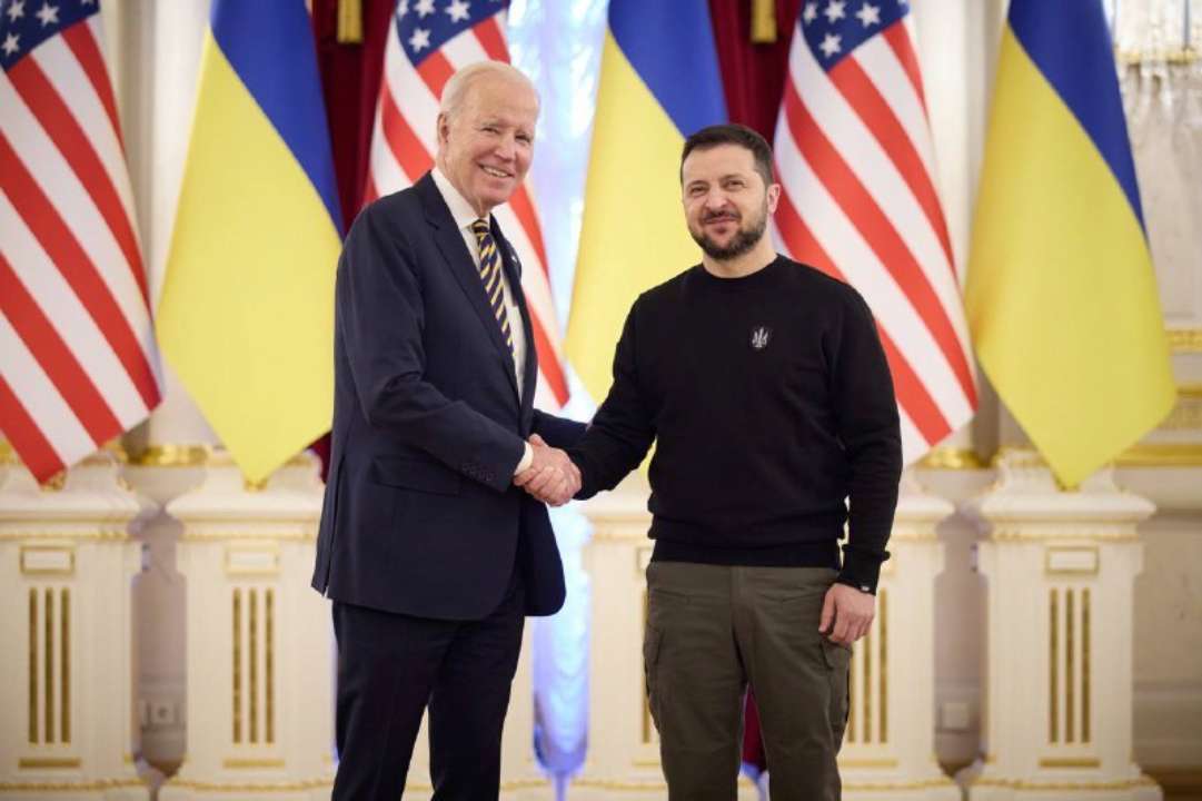 Джо Байден прибыл в Украину: первые фото и видео