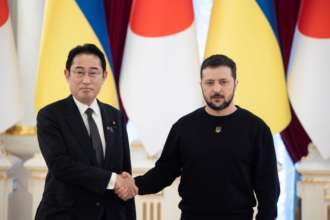 Япония выделит деньги на оружие для Украины/Фото: Офис Президента Япония выделит 30 миллионов долларов на нелетальное вооружение для Украины