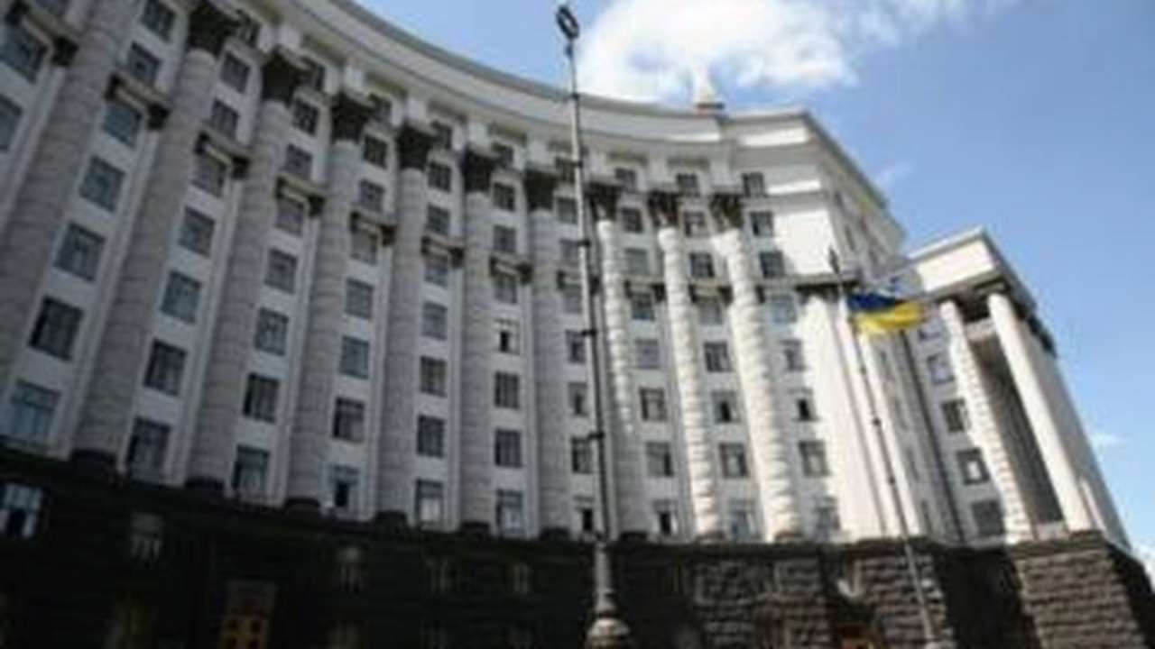 Кабмін затвердив порядок призначення та виплат допомоги дітям із ВІЛ