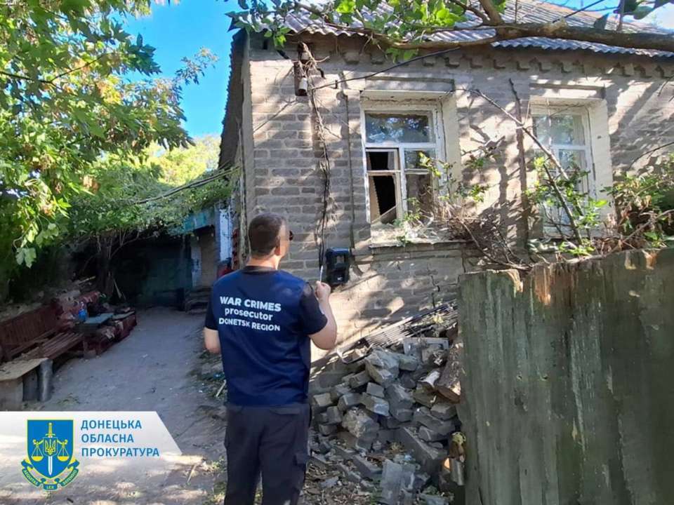 В результате вражеских атак на Краматорск и Шахово погиб один человек, десять раненых