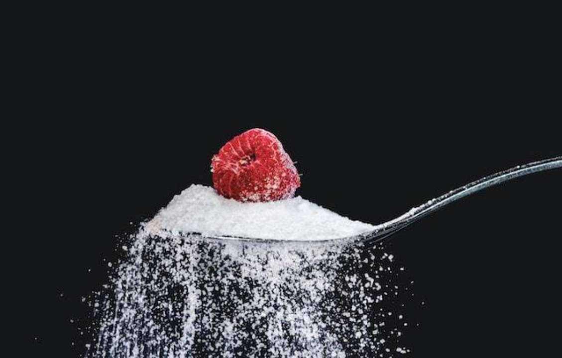 Ложка з цукром