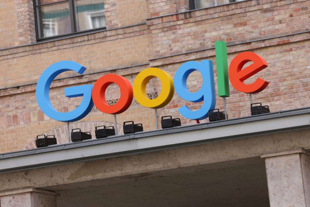 Google представила новий вражаючий штучний інтелект Gemini/Фото: Sean Gallup/Getty Images Штучний інтелект Gemini від Google перевершив GPT та людей-експертів у понад 50 сферах
