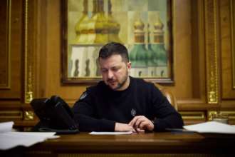 Владимир Зеленский созвал Ставку/Фото: Офис президента Зеленский провел первую Ставку в обновленном составе: докладывал Сырский