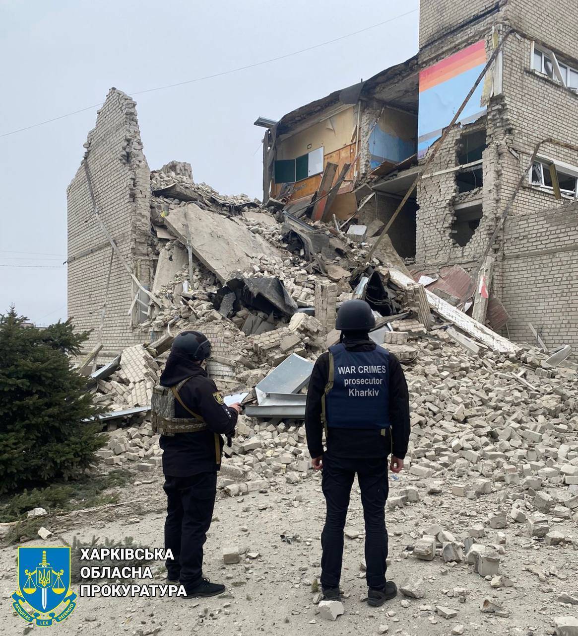 Обстріл Ізюма 27 березня/Фото: Офіс генпрокурора Обстріл Ізюма 27 березня/Фото: Офіс генпрокурора