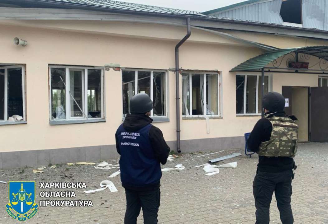 Внаслідок ракетної атаки по залізничному вокзалу у Балаклії поранено 11 людей/Фото: Харківська обласна прокуратура Внаслідок ракетної атаки по залізничному вокзалу у Балаклії поранено 11 людей/Фото: Харківська обласна прокуратура