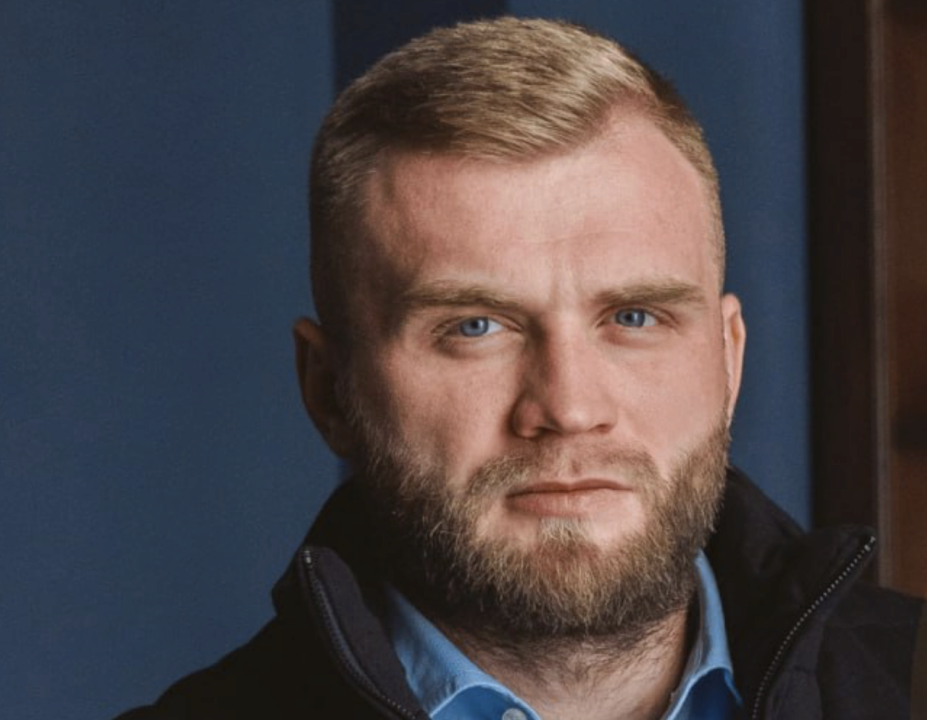 Дмитрук звинуватив бійців ЗСУ Нардеп Дмитрук звинуватив бійців ЗСУ у "знущаннях з місцевих на Курщині": знайшовся його захисник