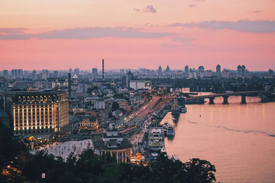 В Киеве нормализовалось состояние качества воздуха/Фото: pexels В Киеве нормализовалось состояние качества воздуха — КГГА