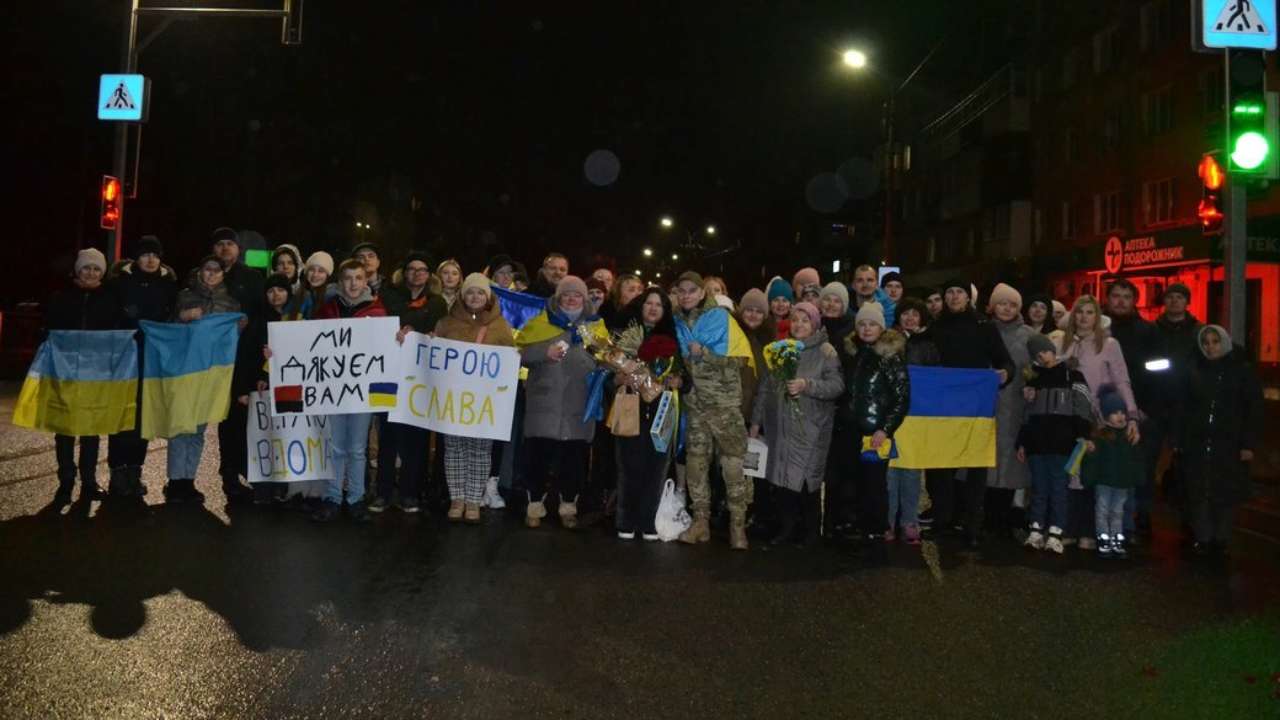 Герой вдома: Артур Ніверчук повернувся після 884 днів російського полону/Фото: Facebook Ольга Климкович Пилипчук