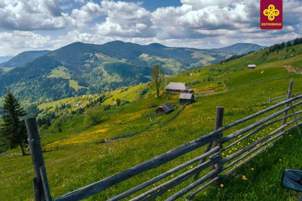Фото: verkhovyna.life У Карпатах побудували гойдалку на висоті майже 1 500 метрів: вражаючі фото