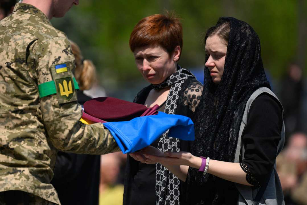 У Раді України зареєстрований законопроєкт, який дозволить зберігати і використовувати для народження дітей репродуктивні клітини загиблих військовослужбовців/Фото: Getty Images