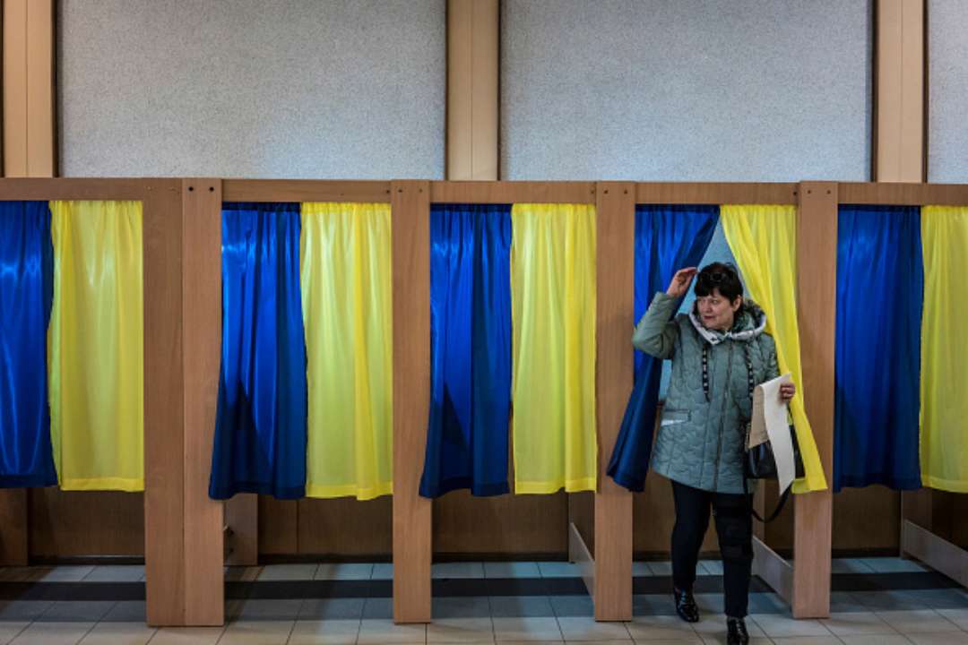Как общество относится к проведению выборов в Украине до завершения войны – опрос