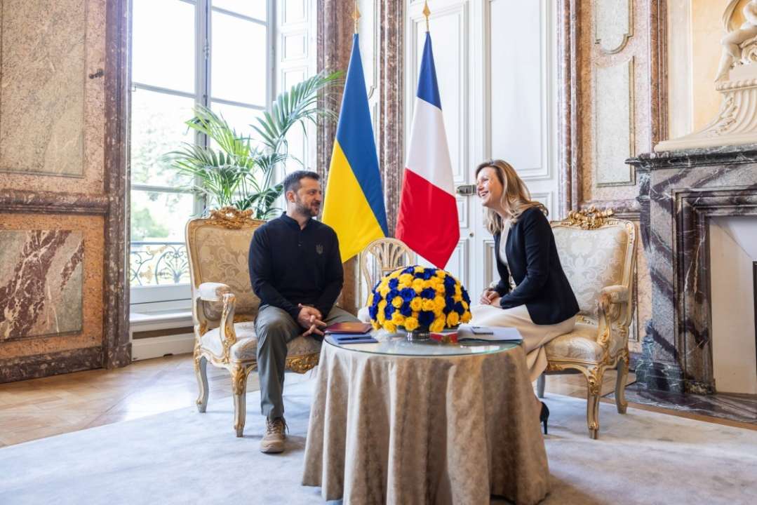 Президент зустрівся з головою Національних зборів Франції/Фото: ОП Зеленський обговорив із французькими парламентаріями підготовку до Саміту миру та євроінтеграцію