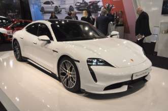 Фото: Getty Images/Автор - Manfred Schmid Porsche відкликає понад 40 тисяч нових електрокарів