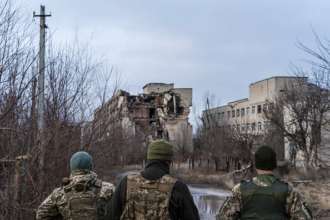 Андрей Ермак показал на видео полностью разрушенную Марьинку/Фото: Brendan Hoffman/Getty Images Уничтожена до основания: Ермак показал, как выглядит Марьинка