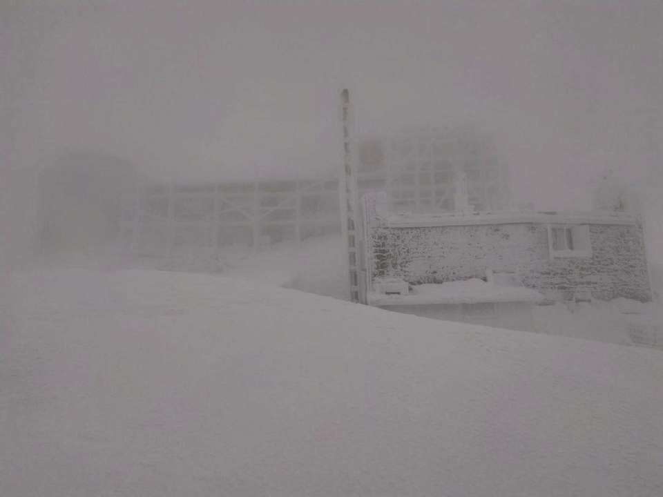 На горі Піп Іван Чорногірський -15°С/Фото: dsns_telegram На горі Піп Іван Чорногірський -15°С та обмежена видимість