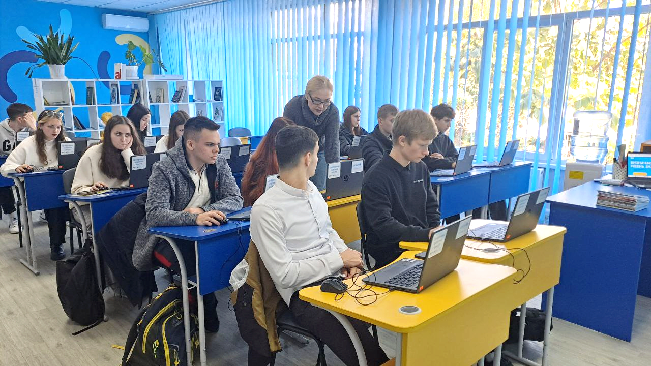 На юге Украины массово заработали инновационные образовательные пространства для детей На юге Украины массово заработали инновационные образовательные пространства для детей
