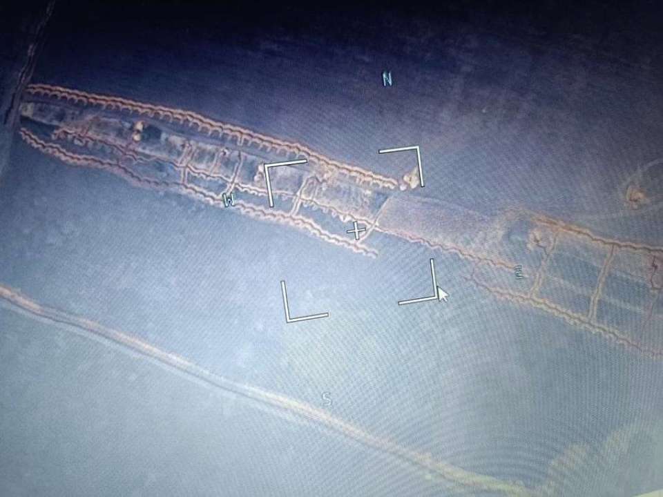 Ворожі дрони фіксують нові інженерні споруди Сил Оборони