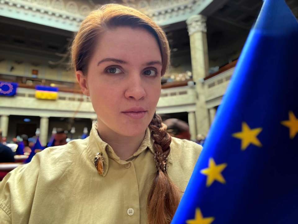 Командир відділення 24 ОШБ "Айдар" звинуватив Безуглу в ситуації навколо Угледара/Фото: Марʼяна Безугла Командир відділення 24 ОШБ "Айдар" звинуватив Безуглу в ситуації навколо Угледара/Фото: Марʼяна Безугла