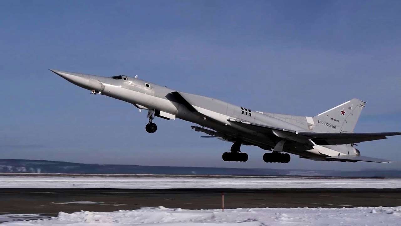Ту-22М3/Фото: screenshot Бомбардувальник Ту-22М3, який ударив по Харкову: чим він небезпечний