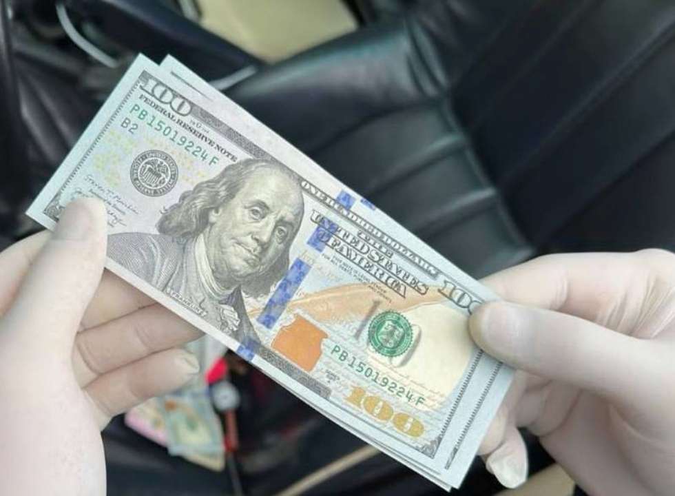 Пастор допомагав чоловікам уникнути мобілізації за 500 євро / Фото: t.me/pgo_gov_ua Пастор допомагав чоловікам уникнути мобілізації за 500 євро / Фото: t.me/pgo_gov_ua