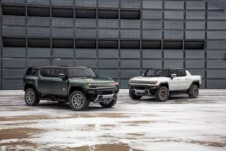Фото: GMC Hummer випустять повністю електричний позашляховик
