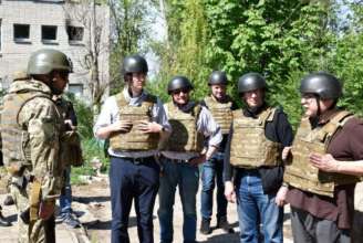 Фото: ООС Американські розвідники на власні очі побачили наслідки "русского мира" на Приазов'ї