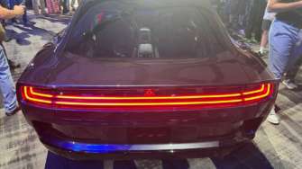 Фото: Dodge Представлено Dodge Charger Daytona SRT, який доводить, що маслкари можуть бути електричними