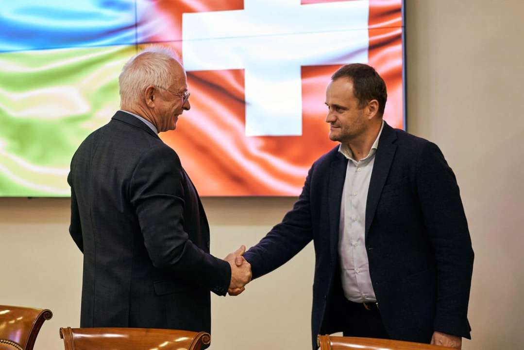 Швейцария выделит почти 2 миллиарда долларов для Украины