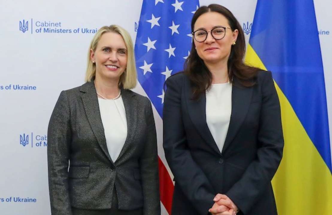 Посол США в Украине Бриджит Бринк