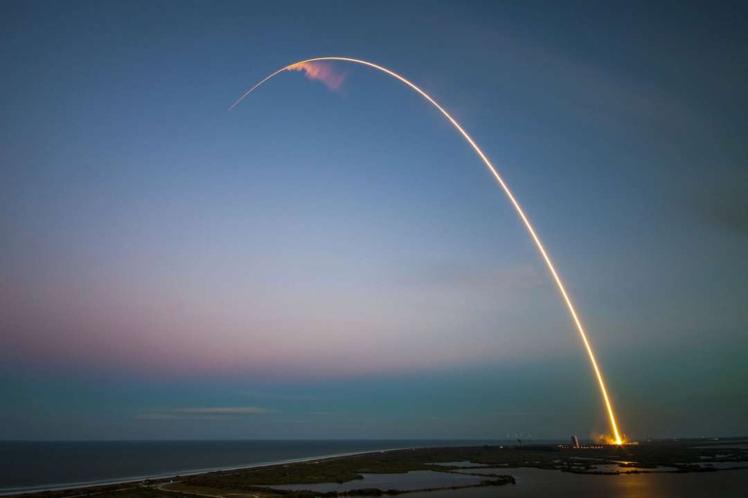 SpaceX відправить у космос супутник нового покоління