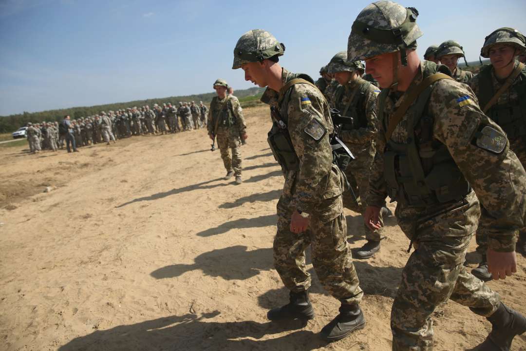 В Украине продлевают срок общей мобилизации: кого не призовут в армию/Фото: Sean Gallup/Getty Images В Украине планируют продлить всеобщую мобилизацию на 90 дней