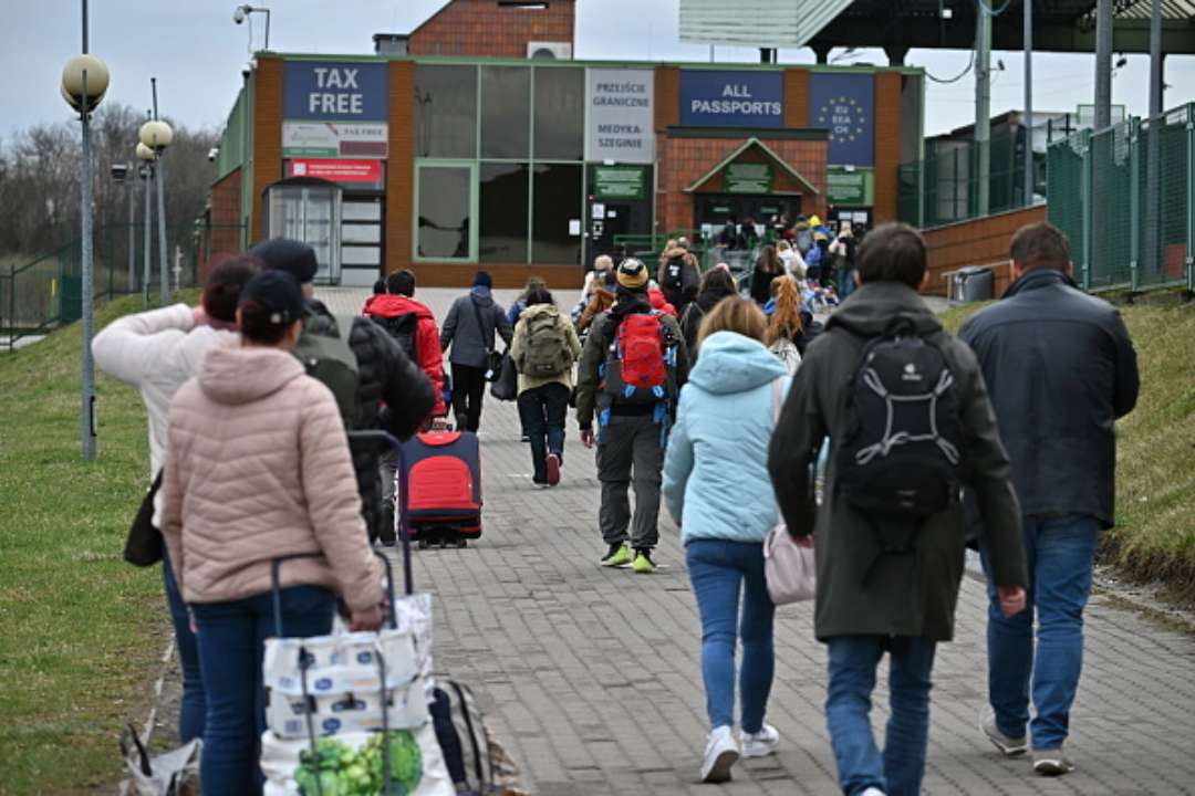 З початку війни Україну покинули 4,8 млн людей, 2,2 млн повернулися додому – прикордонна служба