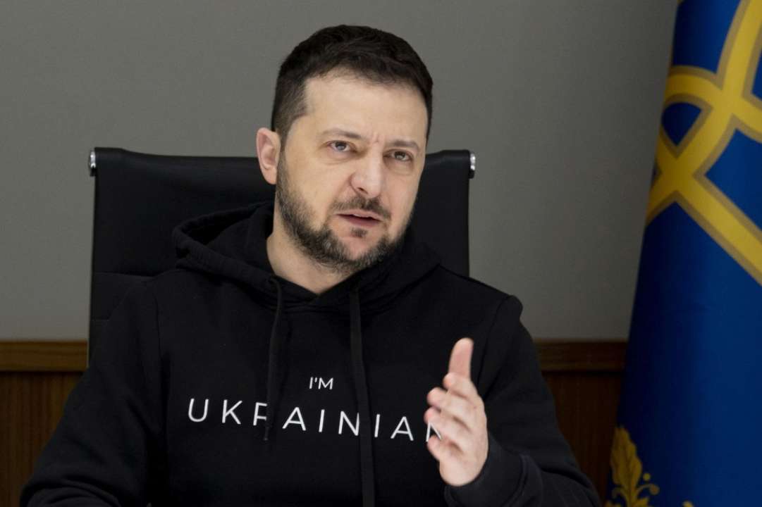 "Для меня он – никто": Зеленский ответил, готов ли встретиться с путиным
