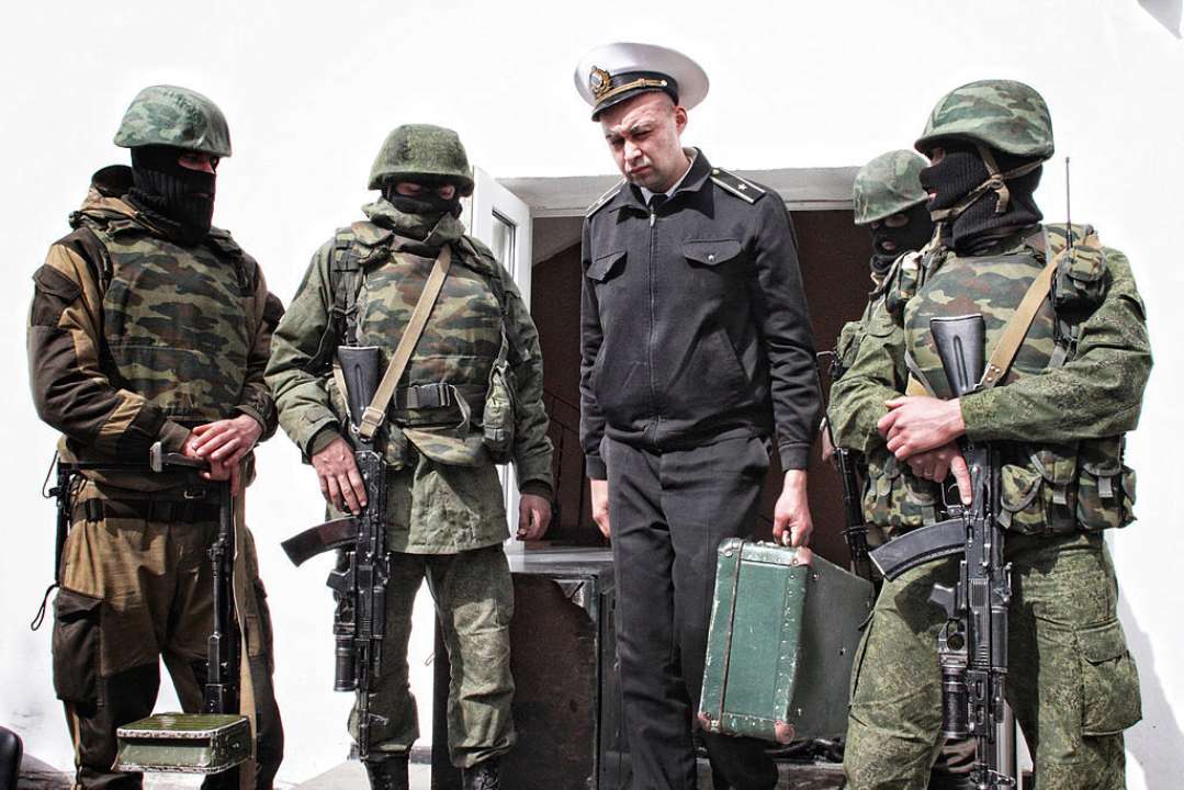 На окупованій Луганщині за дзвінок в Україну людей відправляють "на підвал"/Фото: Getty Images На окупованій Луганщині за дзвінок в Україну людей відправляють "на підвал"/Фото: Getty Images