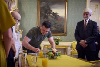 Чехия и Украина подписали Меморандум о сотрудничестве / Фото: сайт Президент Украины Чехия и Украина договорились о военно-техническом сотрудничестве: детали