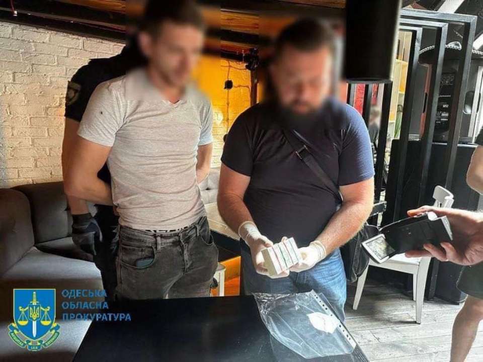 Житель Одессы предлагал повлиять на военкомат за 20 тысяч долларов / Фото: t.me/pgo_gov_ua