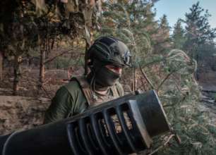 Андрій Костюк: Я не говорив би про поляризацію "військові-цивільні", протиставлення бачу в соцмережах. Також можливо, є сенс на держрівні створити спільноти ветеранів за принципом "рівний - рівному" Андрій Костюк: Я не говорив би про поляризацію "військові-цивільні", протиставлення бачу в соцмережах. Також можливо, є сенс на держрівні створити спільноти ветеранів за принципом "рівний - рівному"