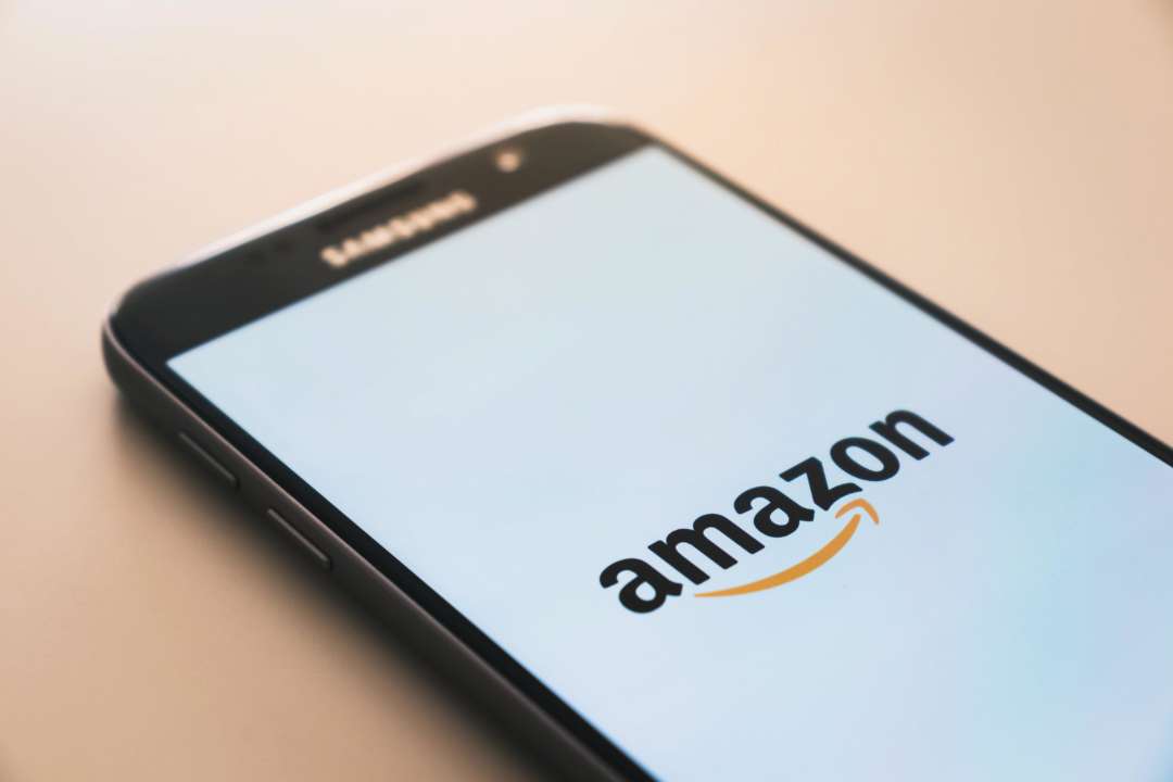 Amazon зробили редизайн іконки свого додатку через асоціації з Гітлером